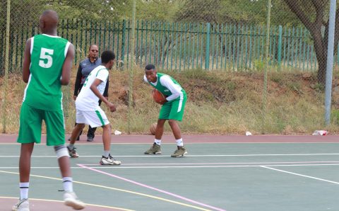 BASKET BALL